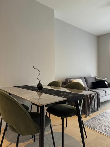 Servis Apartment untuk Dijual di Lumi Tropicana - Addis Bo - Living Room - PropertyGuru.com.my