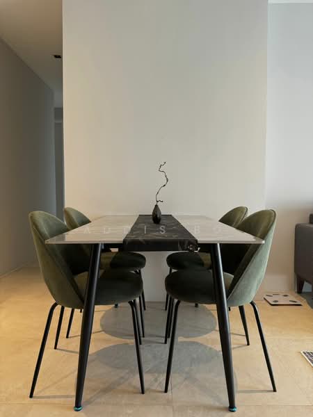 Servis Apartment untuk Dijual di Lumi Tropicana - Addis Bo - Dining Room - PropertyGuru.com.my