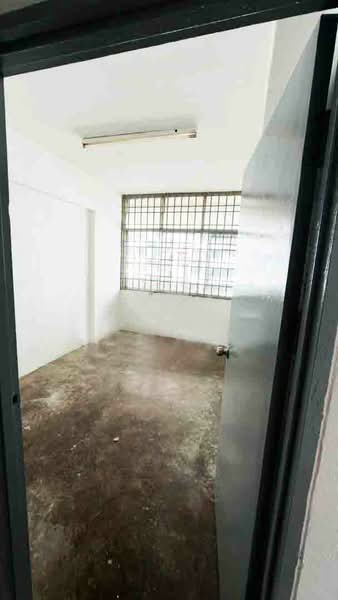 Flat for Sale at Taman Terubong Indah (Majestic Heights) - Alex Cheah - Interior - PropertyGuru.com.my