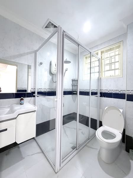 Banglo Lot Kosong untuk Dijual di Taman Tun Dr Ismail (Kuala Lumpur) - Vincent Tan - Bathroom - PropertyGuru.com.my