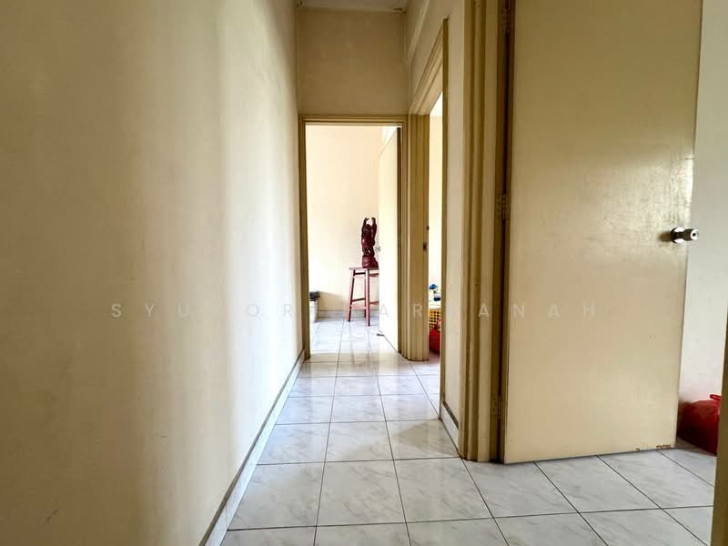 Rumah Teres 2 Tingkat untuk Dijual di Shah Alam (Selangor) - Syukor Hartanah - Corridor - PropertyGuru.com.my