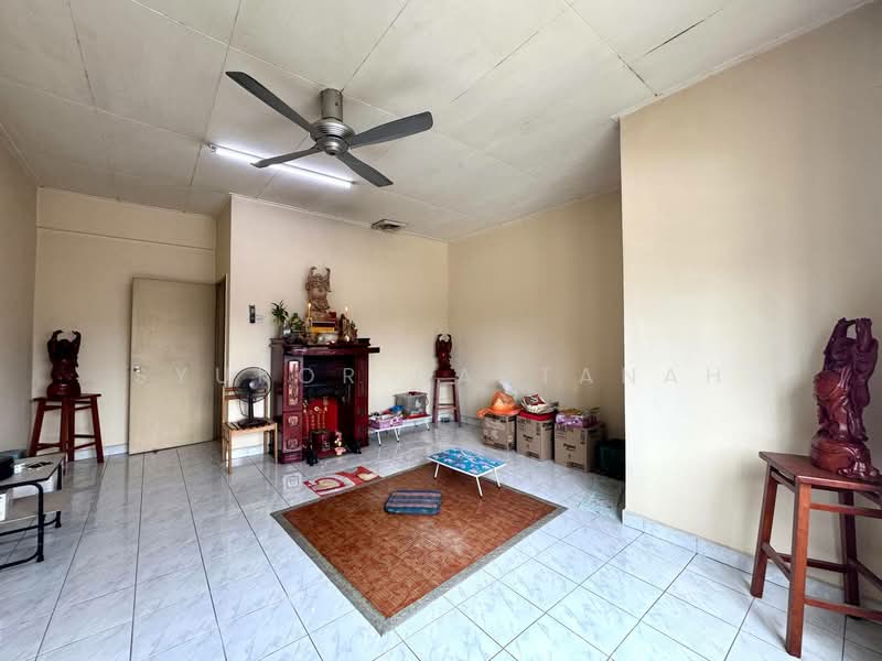 Rumah Teres 2 Tingkat untuk Dijual di Shah Alam (Selangor) - Syukor Hartanah - Living Room - PropertyGuru.com.my