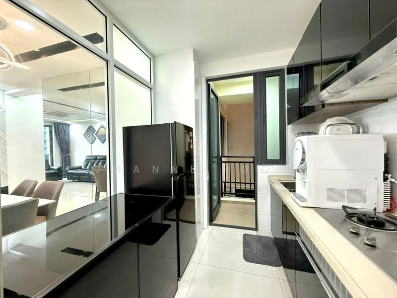 Service Residence for Sale at Country Garden Central Park - Joanne Ngoo - Kitchen - PropertyGuru.com.my