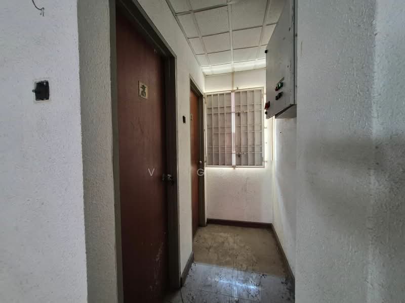 Shop / Office for Sale in George Town (Penang) - V. Goh - Corridor - PropertyGuru.com.my