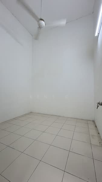 Rumah Teres 1 Tingkat untuk Dijual di Medan Klebang Restu (Chemor) - Kent C - Interior - PropertyGuru.com.my