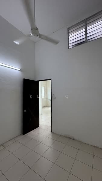 Rumah Teres 1 Tingkat untuk Dijual di Medan Klebang Restu (Chemor) - Kent C - Interior - PropertyGuru.com.my