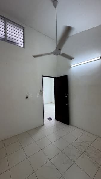 Rumah Teres 1 Tingkat untuk Dijual di Medan Klebang Restu (Chemor) - Kent C - Interior - PropertyGuru.com.my