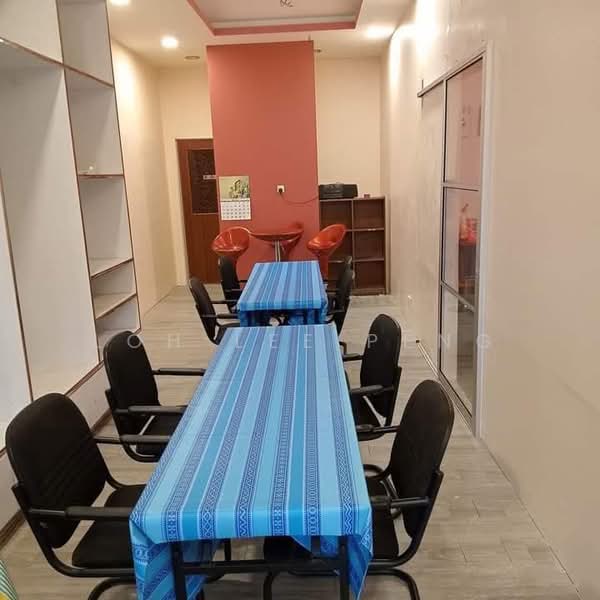 Shop / Office for Sale in Bandar Putra (Kulai) - Loh Lee Peng - Interior - PropertyGuru.com.my