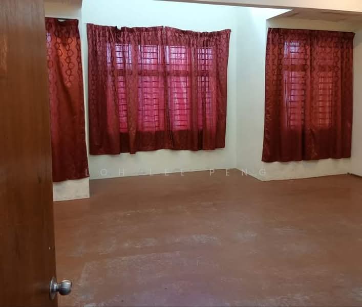 Shop / Office for Sale in Bandar Putra (Kulai) - Loh Lee Peng - Interior - PropertyGuru.com.my
