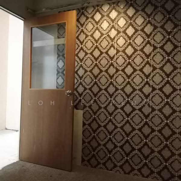 Shop / Office for Sale in Bandar Putra (Kulai) - Loh Lee Peng - Interior - PropertyGuru.com.my