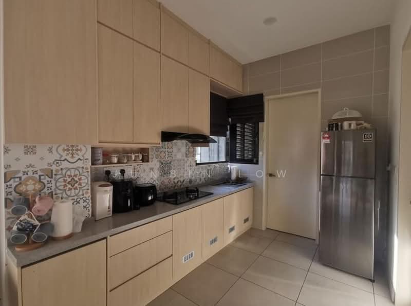 Townhouse for Rent in 16 Sierra (Puchong) - Junbin Low - Kitchen - PropertyGuru.com.my