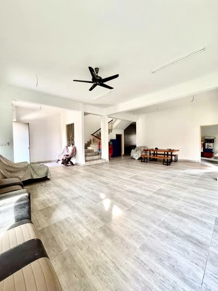Rumah Berkembar untuk Dijual di Batu Pahat (Johor) - Fazillah Rahim - Living Room - PropertyGuru.com.my