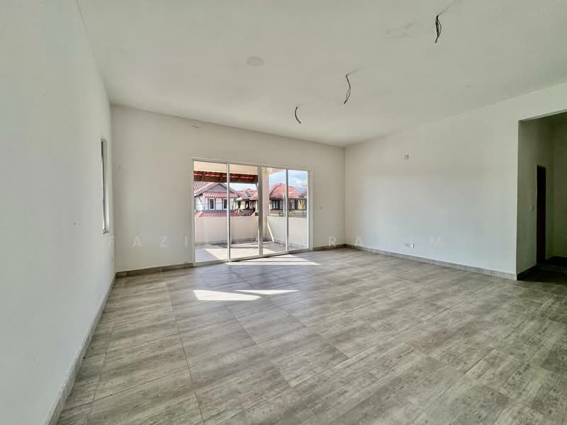 Rumah Berkembar untuk Dijual di Batu Pahat (Johor) - Fazillah Rahim - Living Room - PropertyGuru.com.my