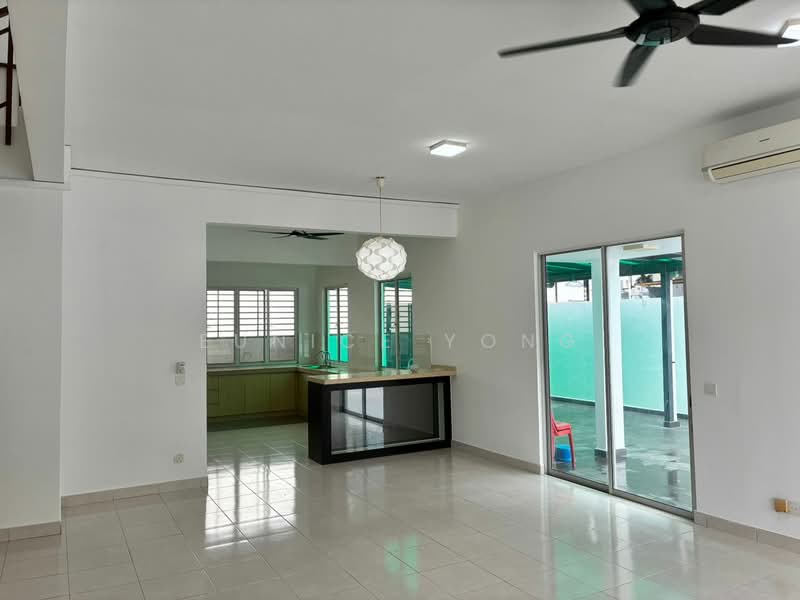 Cluster House for Sale in Setia Ecohill (Semenyih) - Eunice Yong - Kitchen - PropertyGuru.com.my