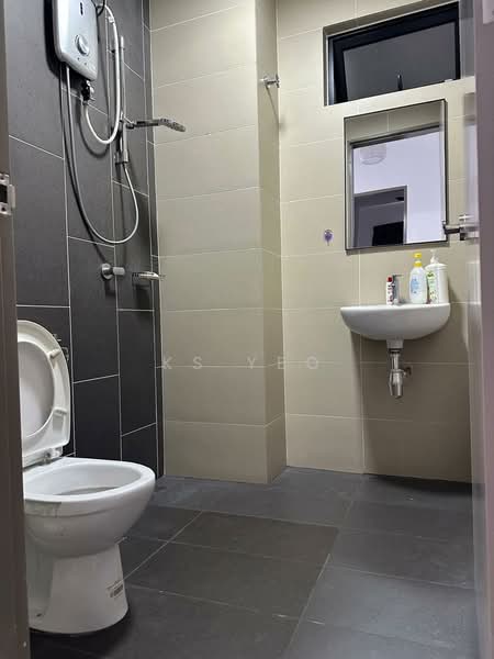 Servis Apartment untuk Dijual di Zentro Residences Serviced Apartment - KS Yeo - Bathroom - PropertyGuru.com.my