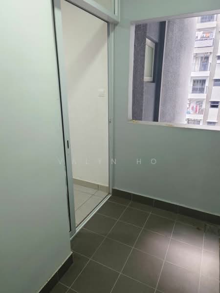Kondominium untuk Disewa di Kinrara Mas - Valyn Ho - Balcony - PropertyGuru.com.my