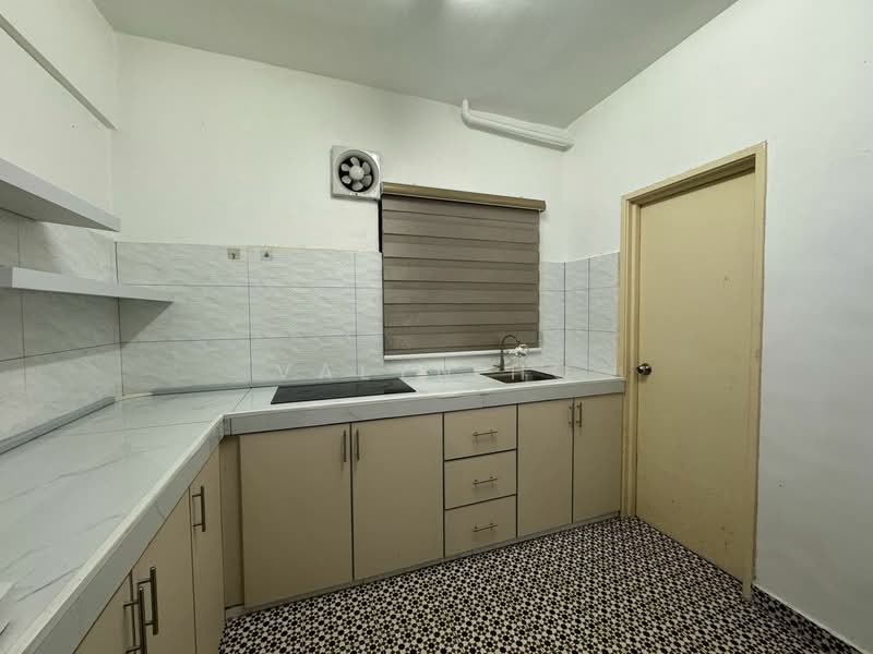 Kondominium untuk Disewa di Kinrara Mas - Valyn Ho - Kitchen - PropertyGuru.com.my