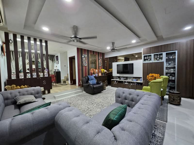 2-storey Terraced House for Sale in Taman Kencana (Ampang) - Sazuan Samat - Living Room - PropertyGuru.com.my
