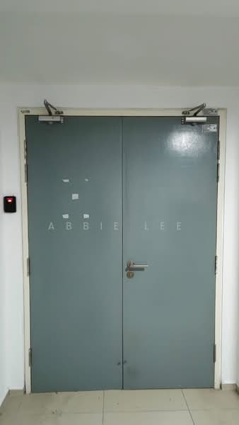 Office for Rent in Seri Kembangan (Selangor) - Abbie Lee - Entrance - PropertyGuru.com.my