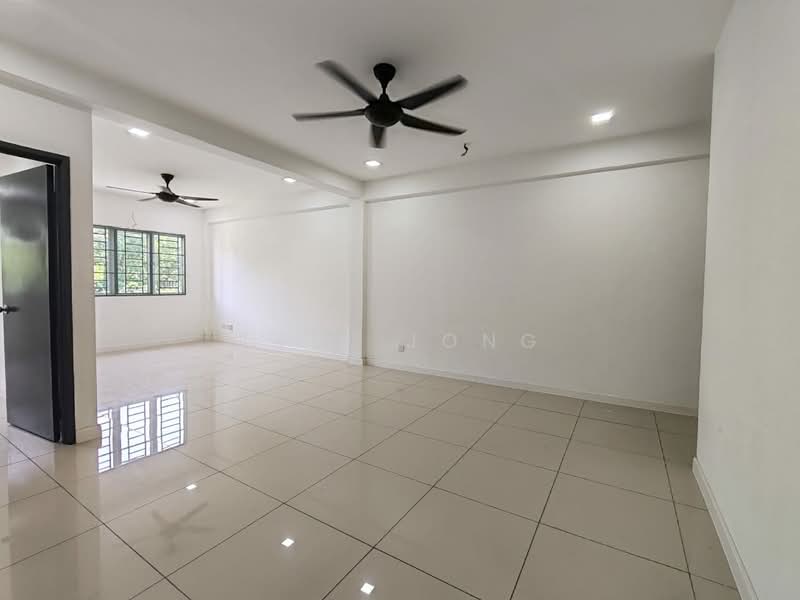 Pangsapuri untuk Dijual di 125 Rich Residence - Tris Jong - PropertyGuru.com.my
