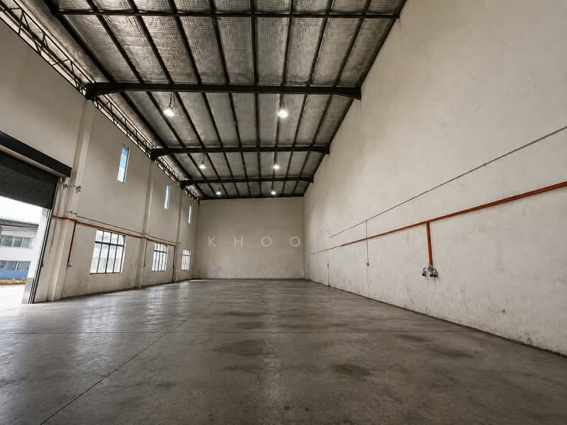 Factory for Rent in Taman Perindustrian Tropika (Ulu Tiram) - Khoo . - Interior - PropertyGuru.com.my