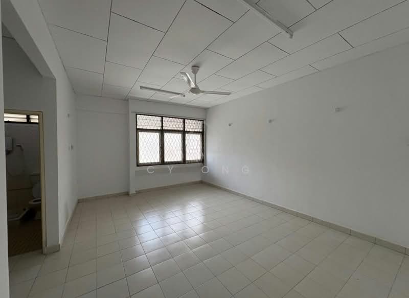 Terraced House for Rent in Kampung Sungai Nibong (Bayan Lepas) - CY Ong - Interior - PropertyGuru.com.my