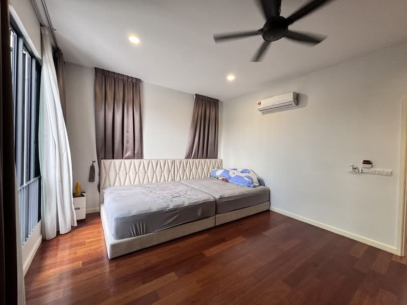 Semi-Detached House for Sale in Bandar Kinrara (Selangor) - Lewis Tam - PropertyGuru.com.my