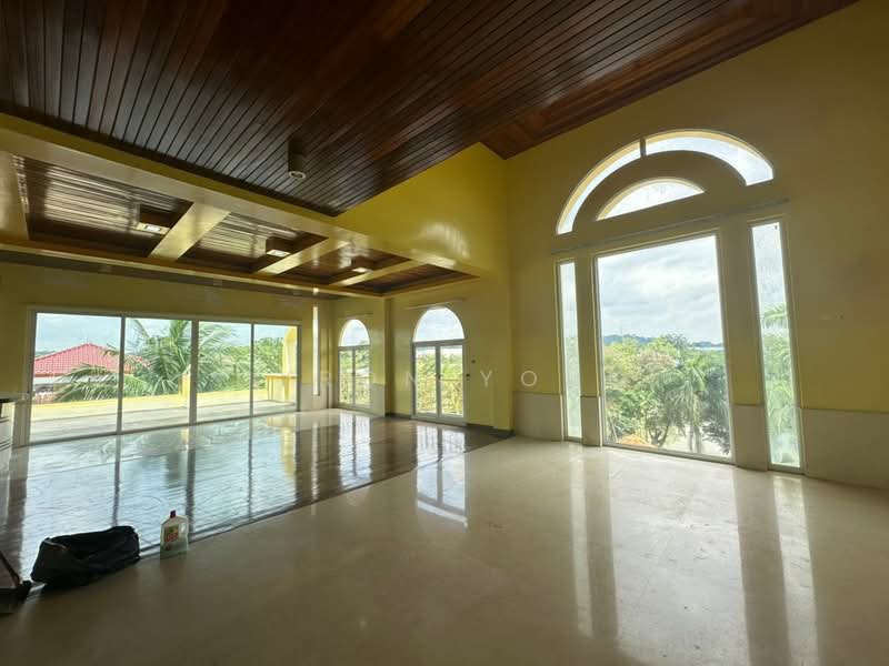 Rumah Banglo untuk Disewa di Kajang (Selangor) - Dyron Yong - Living Room - PropertyGuru.com.my