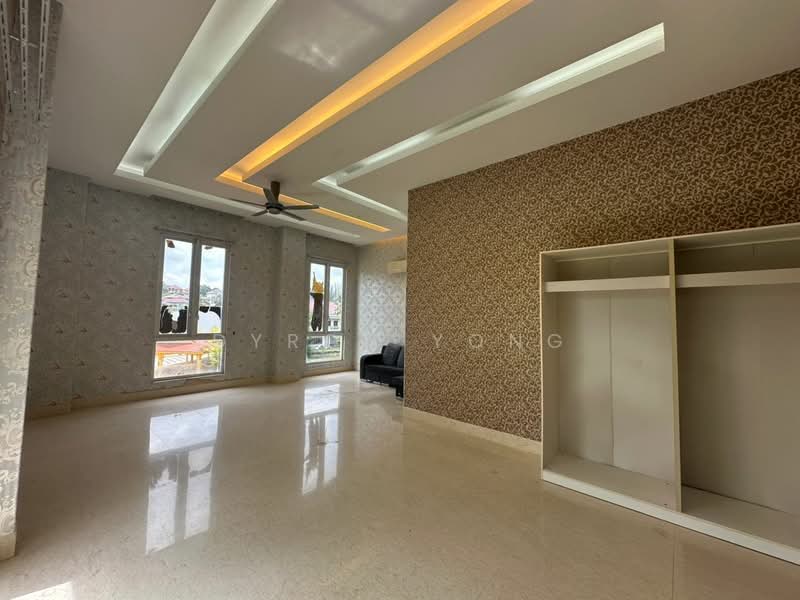 Rumah Banglo untuk Disewa di Kajang (Selangor) - Dyron Yong - Living Room - PropertyGuru.com.my