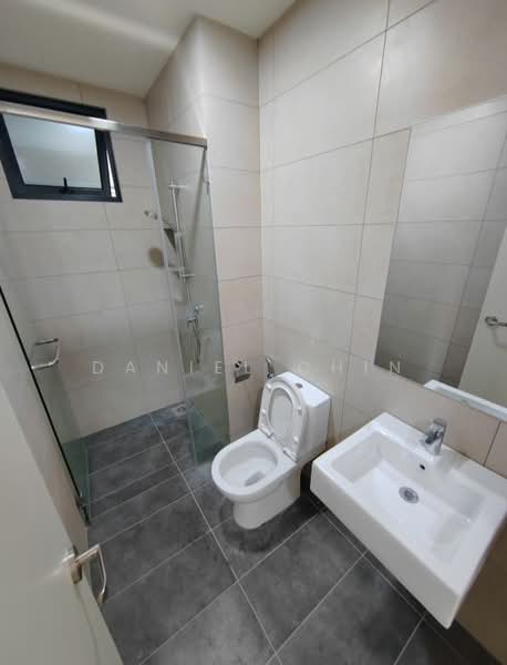 Servis Apartment untuk Dijual di Sunway Avila Residences - Daniel Chin - Bathroom - PropertyGuru.com.my