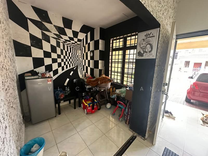 2-storey Terraced House for Sale in Bandar Seri Alam (Masai) - Vincent Gian - Entrance - PropertyGuru.com.my