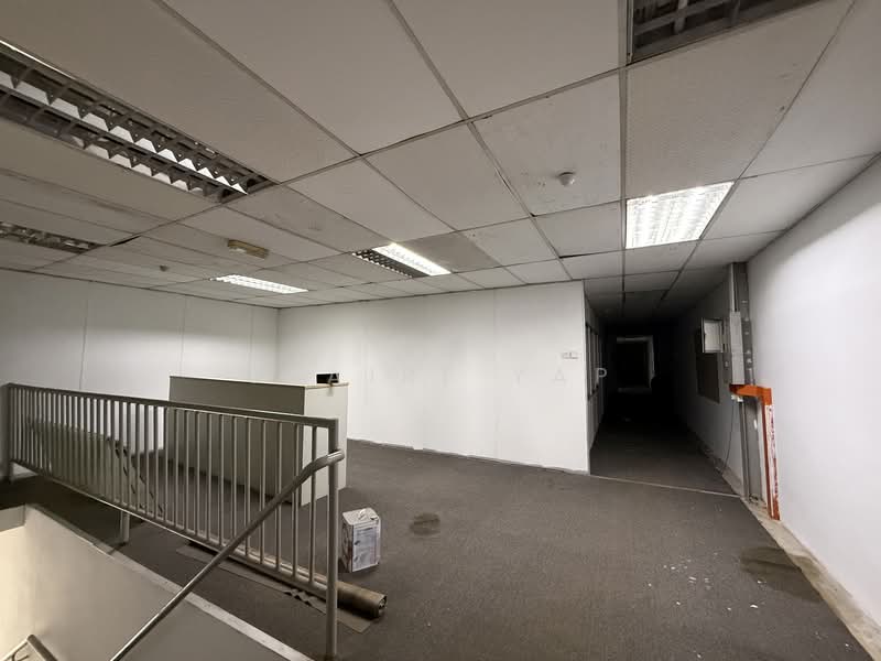 Detached Factory for Rent in Sungai Tiram (Ulu Tiram) - Claire Yap - Corridor - PropertyGuru.com.my