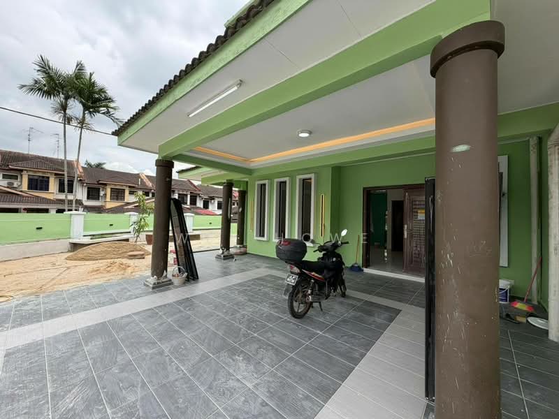 2-storey Terraced House for Sale in Bandar Seri Alam (Masai) - Wee Howe - PropertyGuru.com.my
