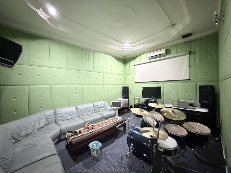 Zero-Lot Bungalow for Sale in Pju 5 (Kota Damansara) - Vincent Tan - Living Room - PropertyGuru.com.my