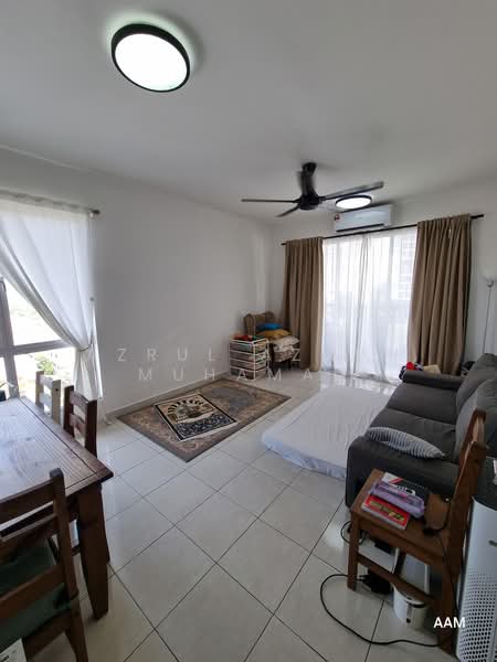 Pangsapuri untuk Dijual di Vista Hijauan - Azrul Azwar Muhamad - Living Room - PropertyGuru.com.my