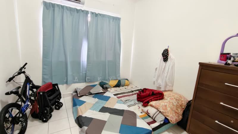 Kondominium untuk Dijual di Selesa Puteri Condominium - Jacky Chua - Bedroom - PropertyGuru.com.my