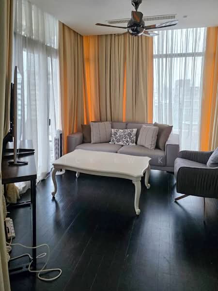Servis Apartment untuk Dijual di St Mary Residences - Mick Kwok - Living Room - PropertyGuru.com.my