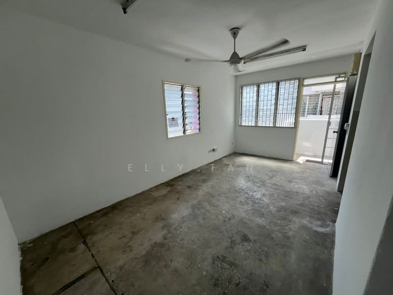 Flat for Rent at Seroja - Elly Tan - Interior - PropertyGuru.com.my
