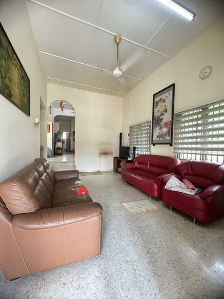 Rumah Teres 1 Tingkat untuk Dijual di Kepong Baru (Kepong) - Ken Lai - Living Room - PropertyGuru.com.my