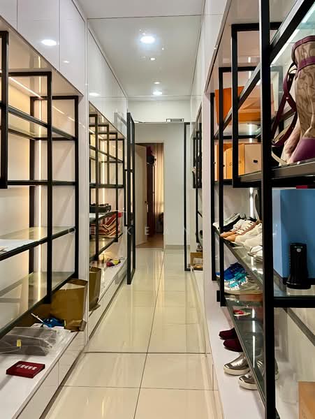 Service Residence for Sale at Woodsbury Suites - Oh Kean Li - Interior - PropertyGuru.com.my