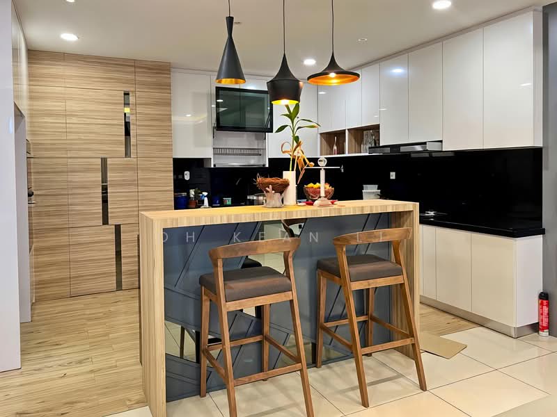 Service Residence for Sale at Woodsbury Suites - Oh Kean Li - Kitchen - PropertyGuru.com.my
