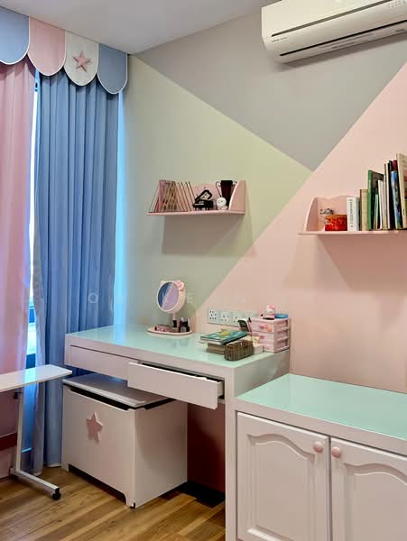 Service Residence for Sale at Woodsbury Suites - Oh Kean Li - Study - PropertyGuru.com.my