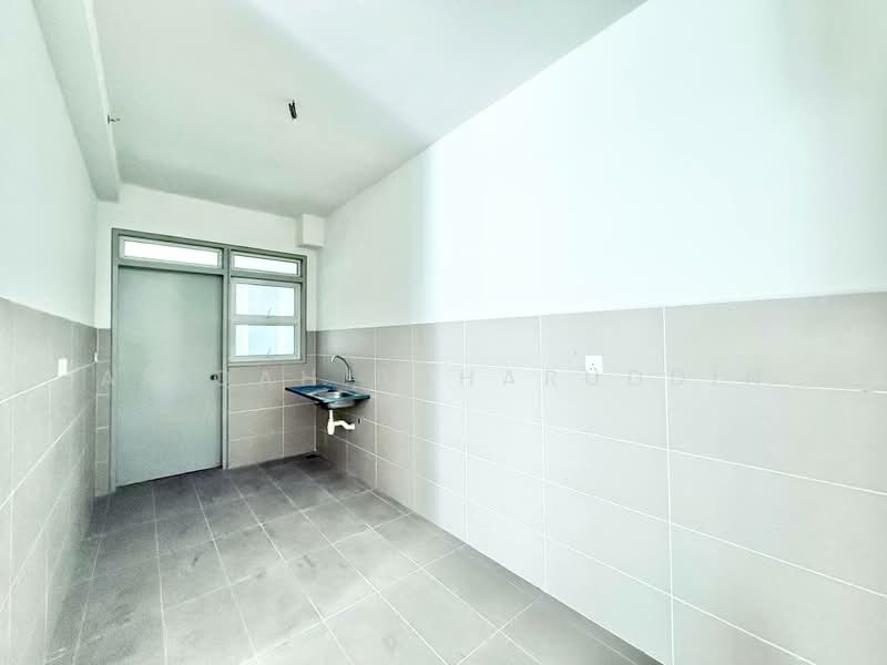 Condominium for Sale at Residensi Suasana @ Damai - Afiqah Baharuddin - Kitchen - PropertyGuru.com.my