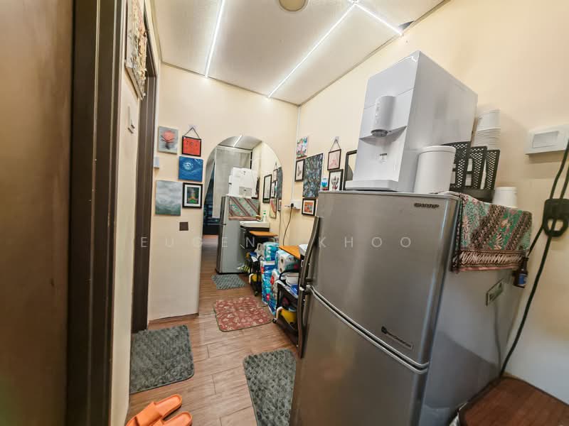 Kedai / Pejabat untuk Dijual di Taman Mount Austin (Tebrau) - Eugene Khoo - Kitchen - PropertyGuru.com.my