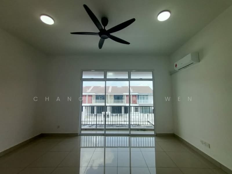 2-storey Terraced House for Rent in Taman Sri Penawar (Harmonia 3) (Pengerang) - Chang Hoong Wen - Living Room - PropertyGuru.com.my