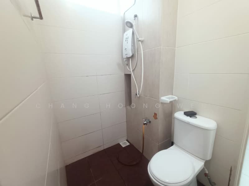 2-storey Terraced House for Rent in Taman Sri Penawar (Harmonia 3) (Pengerang) - Chang Hoong Wen - Bathroom - PropertyGuru.com.my