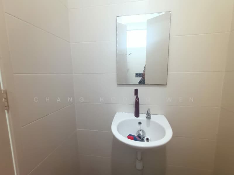 2-storey Terraced House for Rent in Taman Sri Penawar (Harmonia 3) (Pengerang) - Chang Hoong Wen - Bathroom - PropertyGuru.com.my