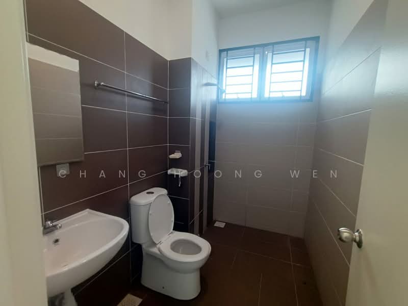 2-storey Terraced House for Rent in Taman Sri Penawar (Harmonia 3) (Pengerang) - Chang Hoong Wen - Bathroom - PropertyGuru.com.my