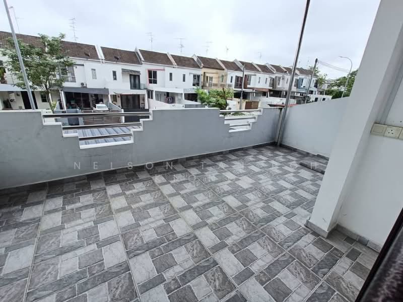 2-storey Terraced House for Sale in Setia Tropika (Johor Bahru) - Nelson Tan Poh Kiong - Balcony - PropertyGuru.com.my