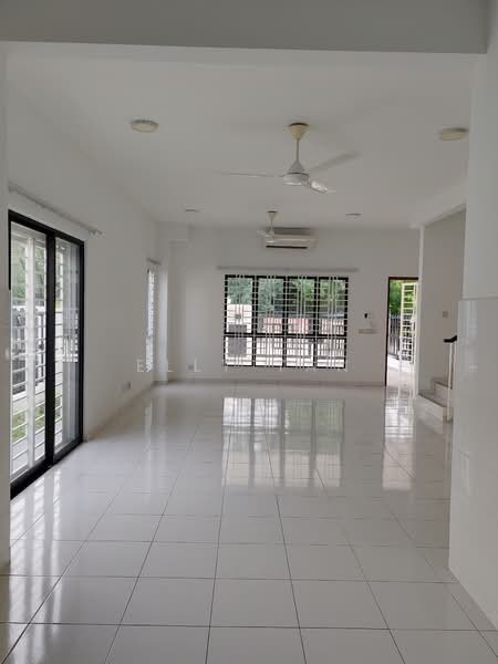 Rumah Teres 2 Tingkat untuk Disewa di Setia Alam (Selangor) - Elly Tan - Living Room - PropertyGuru.com.my